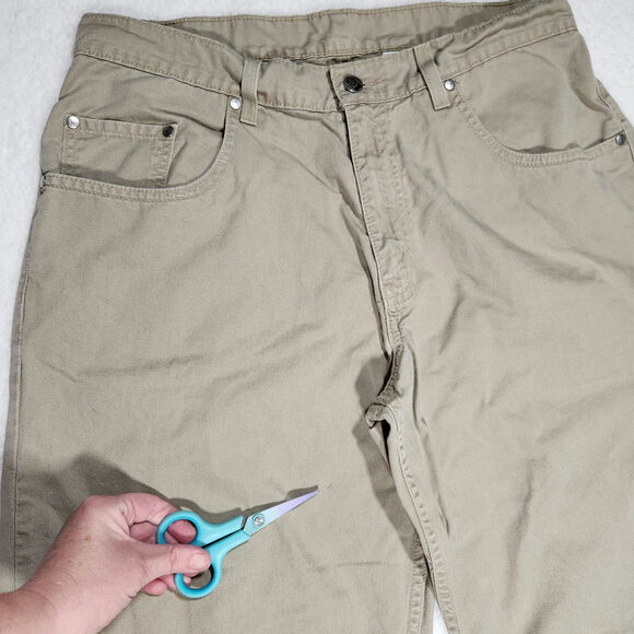 Vintage Levi's L2 Khaki Pants Men's 34x32 Baggy Loose 90s Y2K Skater 100% Cotton - Picture 2 of 13